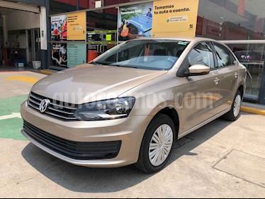 foto Volkswagen Vento 4p Starline L4/1.6 Aut usado (2020) color Beige precio $211,990