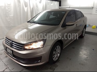 foto Volkswagen Vento Comfortline usado (2017) color Beige Metalico precio $149,000