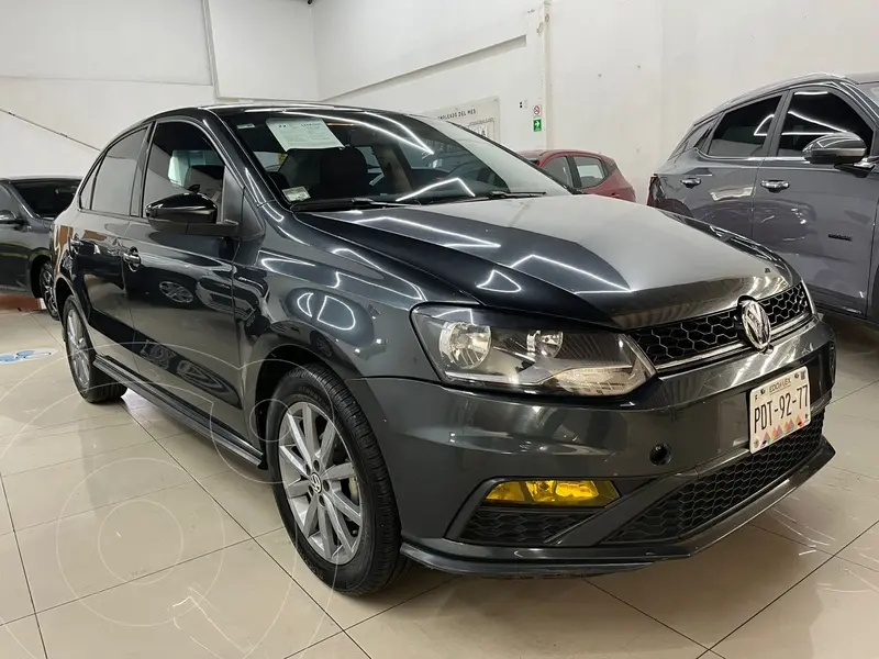 Foto Volkswagen Vento Startline usado (2022) color Gris Oscuro precio $249,000