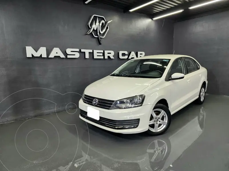 Foto Volkswagen Vento Comfortline usado (2017) color Blanco precio $192,000
