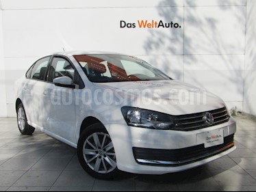 foto Volkswagen Vento Comfortline TDI usado (2019) color Blanco Candy precio $239,000