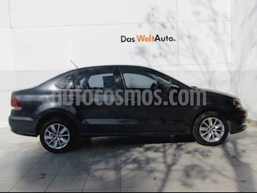 Volkswagen Vento Comfortline usado (2018) color Gris Carbono precio $177,000