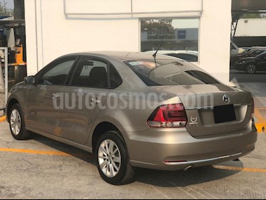 Volkswagen Vento Comfortline usado (2017) color Beige Metalico precio $185,000
