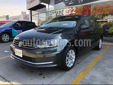 foto Volkswagen Vento 4p Confortline L4/1.6 Aut usado (2019) color Gris precio $214,990