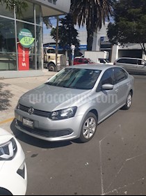 foto Volkswagen Vento Vento usado (2015) color Plata precio $130,000