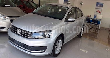foto Volkswagen Vento 4p Confortline L4/1.6 Aut usado (2019) color Plata precio $174,900