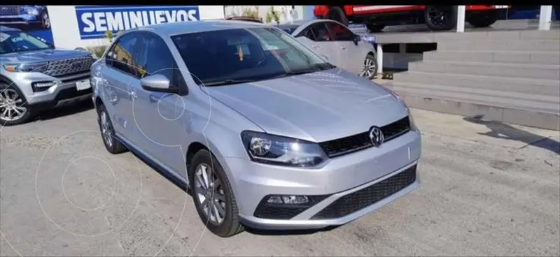 Foto Volkswagen Vento Comfortline Plus usado (2021) color Plata precio $298,000