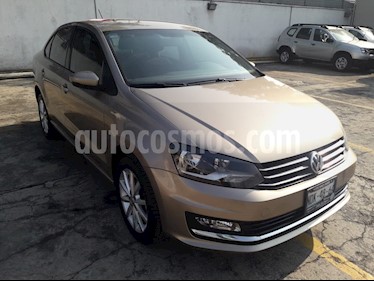 Volkswagen Vento Highline usado (2019) color Beige Metalico precio $210,000