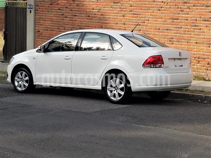 Volkswagen Vento Highline Aut usado (2014) color Blanco precio $135,000