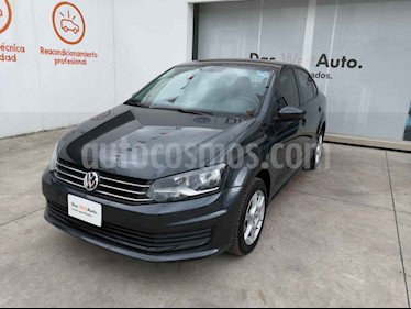 foto Volkswagen Vento Startline Aut usado (2017) color Gris precio $177,990