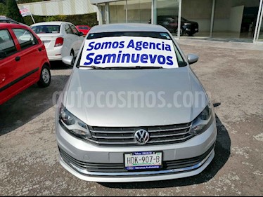 foto Volkswagen Vento Startline Aut usado (2017) color Plata precio $165,000
