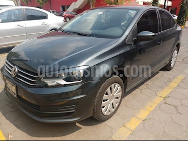 foto Volkswagen Vento Startline usado (2019) color Gris Carbono precio $200,000