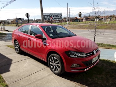 Volkswagen Virtus 1.6L Highline Aut usado (2018) color Rojo Tornado precio $10.200.000