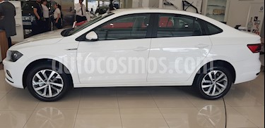 foto Volkswagen Virtus Highline 1.6 usado (2018) color Blanco precio $880.000
