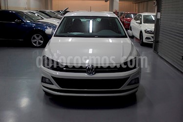 foto Volkswagen Virtus Comfortline 1.6 Aut nuevo color Blanco Cristal precio $872.050
