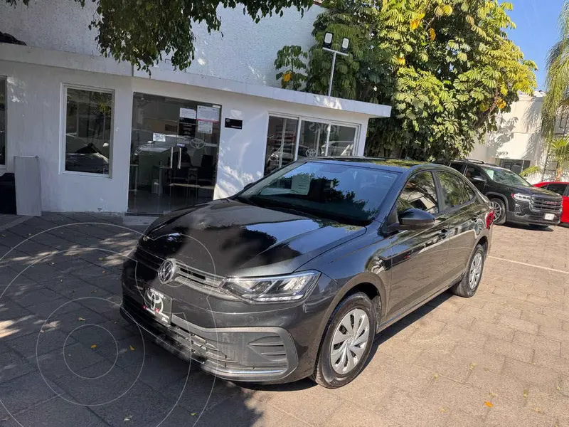 Foto Volkswagen Virtus Trendline usado (2023) color Gris precio $290,000