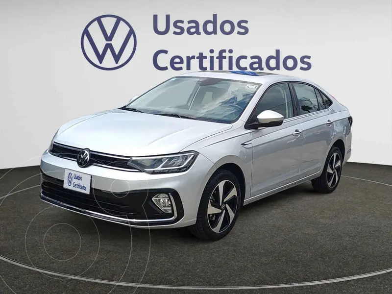Foto Volkswagen Virtus Highline usado (2024) color Plata financiado en mensualidades(enganche $102,160 mensualidades desde $7,815)