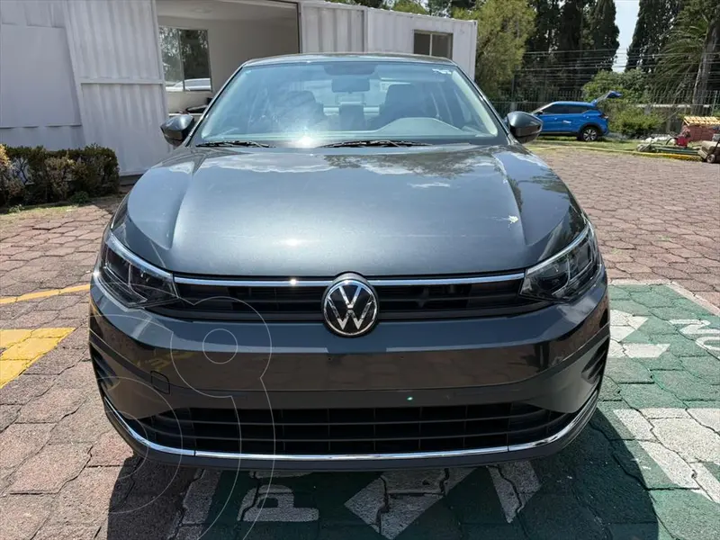 Foto Volkswagen Virtus Comfortline usado (2024) color Gris Oscuro precio $310,000