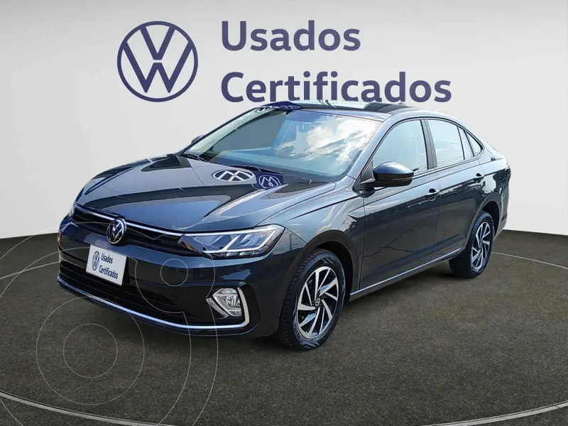 Foto Volkswagen Virtus Comfortline usado (2023) color Gris precio $320,900