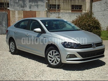 Foto venta Auto usado Volkswagen Virtus Trendline 1.6 Aut (2019) color Gris Claro precio $300.000