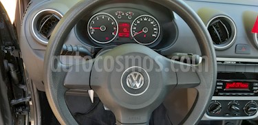 Volkswagen Voyage 1.6 Trendline usado (2015) color Gris Cuarzo precio $330.000