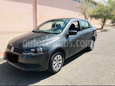 Volkswagen Voyage 1.6L Power 2AB usado (2015) color Gris Cuarzo precio $4.300.000