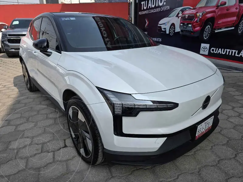 Volvo EX30 Plus (2025)