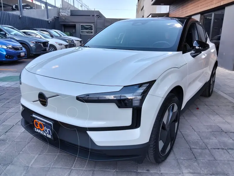 Foto Volvo EX30 Ultra usado (2025) color Blanco financiado en mensualidades(enganche $215,002 mensualidades desde $16,441)
