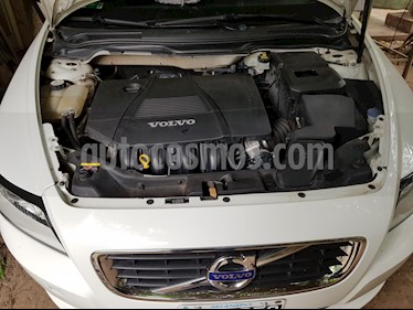 foto Volvo S40 2.0 usado (2012) color Blanco precio $400.000