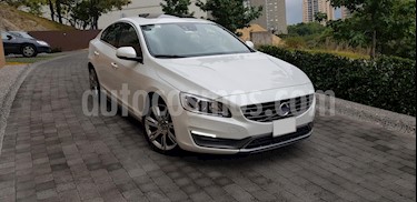 Volvo S60 T5 Momentum Aut usado (2015) color Blanco precio $268,000
