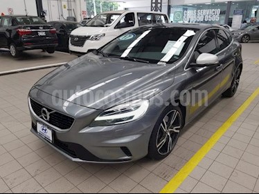 Foto venta Auto usado Volvo V40 5p R-Design T5 L4/2.0/T Aut (2017) color Gris precio $385,000