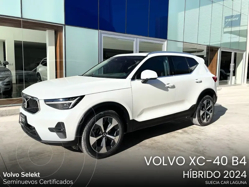 Foto Volvo XC40 Recharge Recharge Pure Electric usado (2024) color Blanco precio $690,000