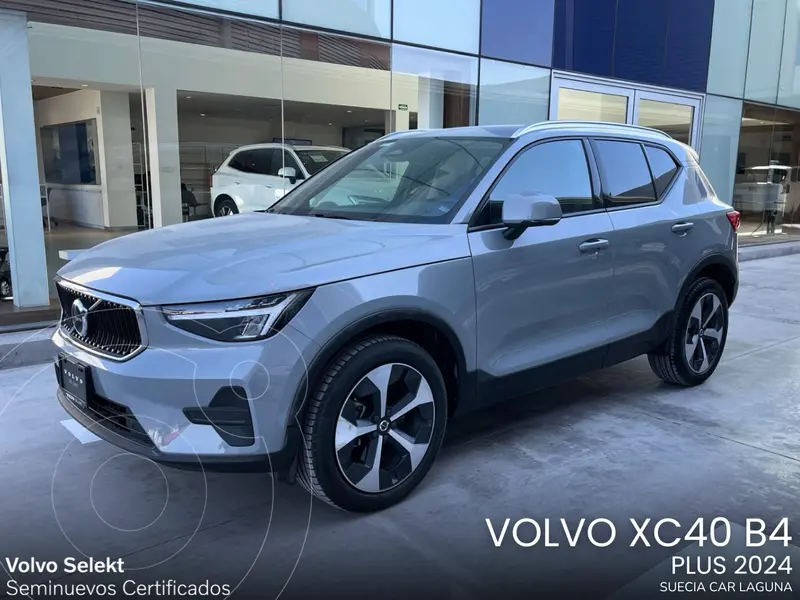 Foto Volvo XC40 Recharge Recharge Pure Electric usado (2024) color Gris precio $630,000
