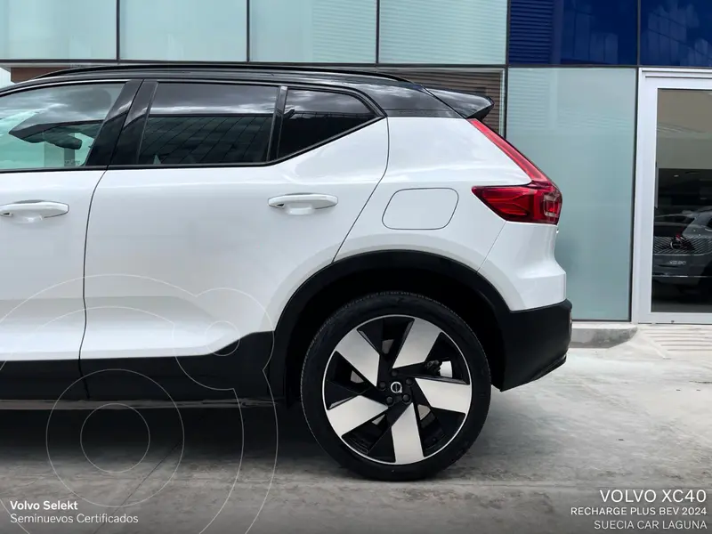 volvo xc40-recharge