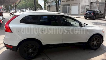Volvo XC60 T6 High Plus usado (2012) color Blanco Cosmic precio $1.600.000