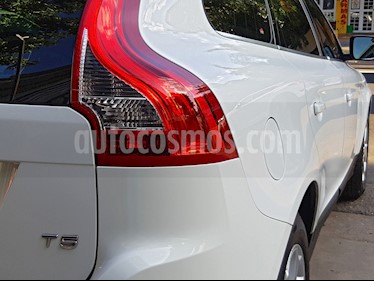 Volvo XC60 T5 High Plus usado (2012) color Blanco Cosmic precio $1.490.000