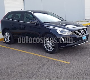 Volvo XC60 T5 Addition Plus usado (2015) color Negro precio $220,000
