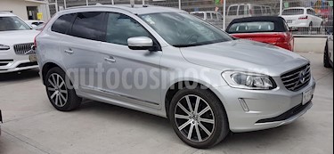 Volvo XC60 T5 Inspiration usado (2014) color Plata Electrico precio $330,000