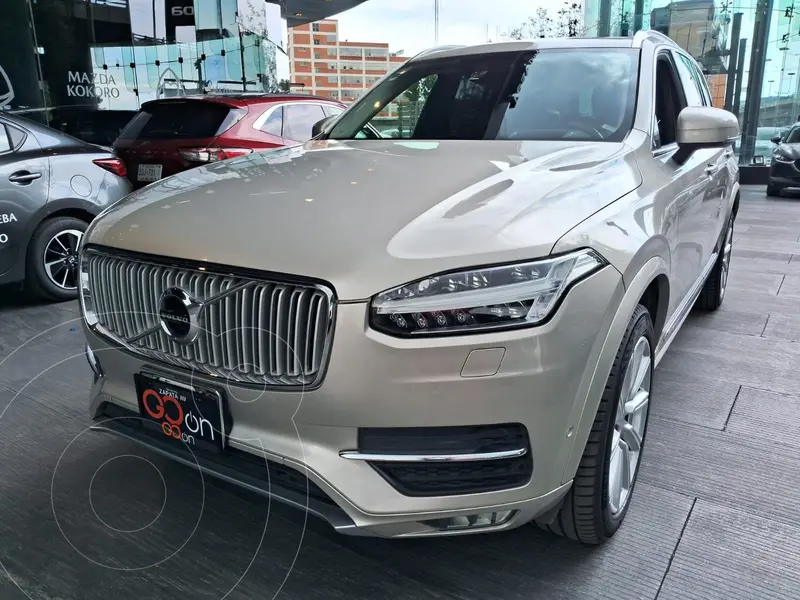 Foto Volvo XC90 T6 Inscription AWD 7 Pas. usado (2019) color Dorado financiado en mensualidades(enganche $134,888 mensualidades desde $10,315)