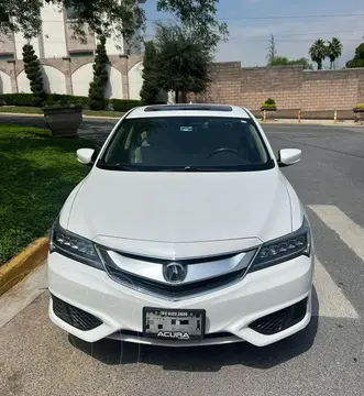 Acura ILX TECH usado (2016) color Blanco precio $250,000