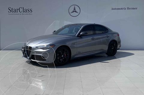 foto Alfa Romeo Giulia TI usado (2020) color Gris precio $969,900