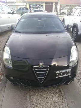 Alfa Romeo Giulietta 1.4 Distinctive (170Cv) usado (2011) color Negro precio u$s16.800