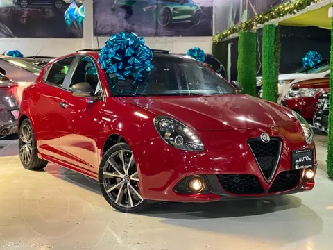 Alfa Romeo Giulietta Veloce TCT usado (2018) color Rojo Alfa precio $439,000