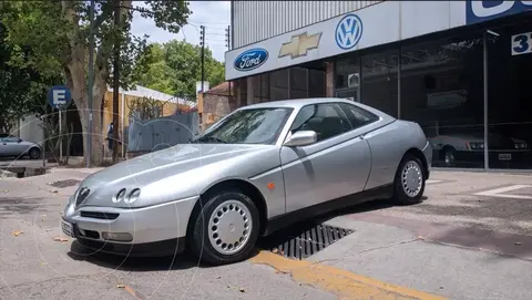 Alfa Romeo GTV 2.0 usado (1997) color Gris precio u$s12.490