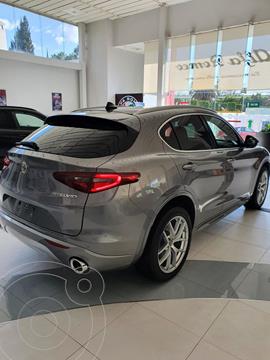 foto Alfa Romeo Stelvio TI usado (2021) color Gris precio $1,485,000