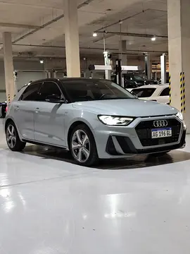 Audi A1 Sportback T FSI S-Line S-tronic usado (2024) color Gris precio u$s49.000