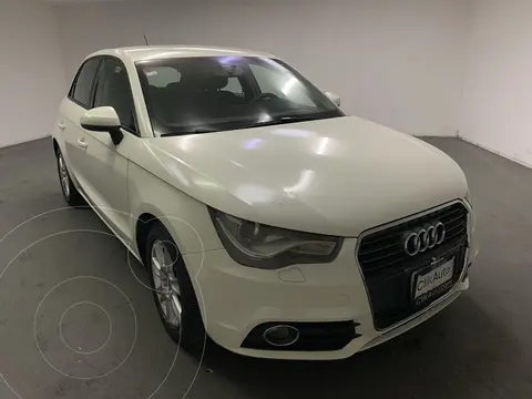 Audi A1 Cool S-Tronic usado (2014) color Blanco precio $217,000