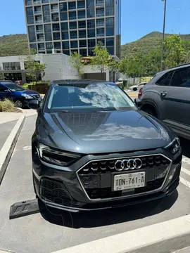 Audi A1 1.5T Ego usado (2022) color Negro Perla precio $515,000