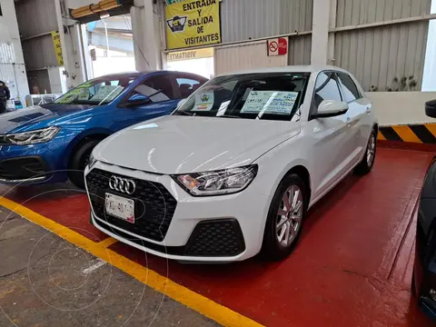 Audi A1 40 TFSI S Line usado (2022) color Blanco Amalfi financiado en mensualidades(enganche $120,000 mensualidades desde $7,000)