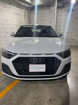 Audi A1 Sportback Cool usado (2024) color Gris precio $479,000